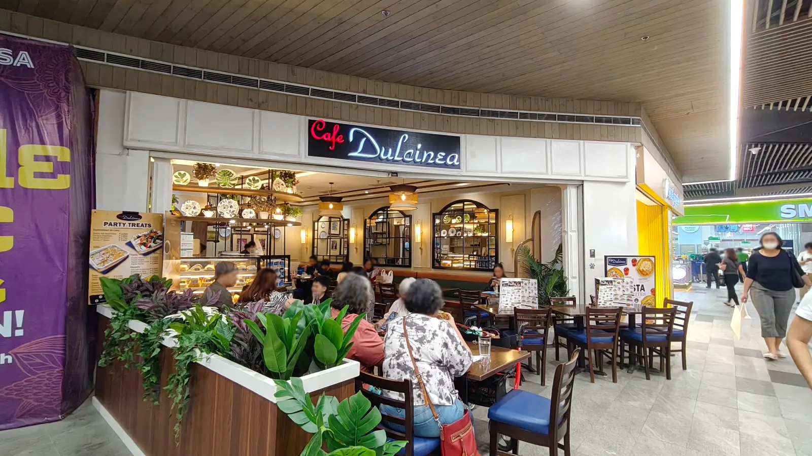 CAFE DULCINEA in SM City North EDSA